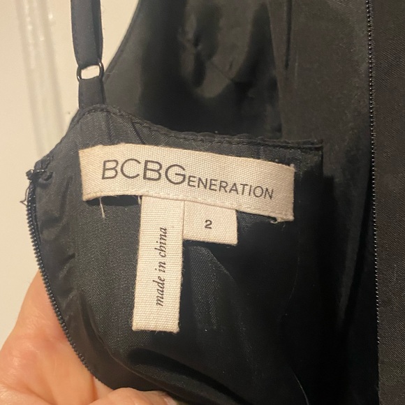 BCBG sz 2 jumper - Picture 4 of 7